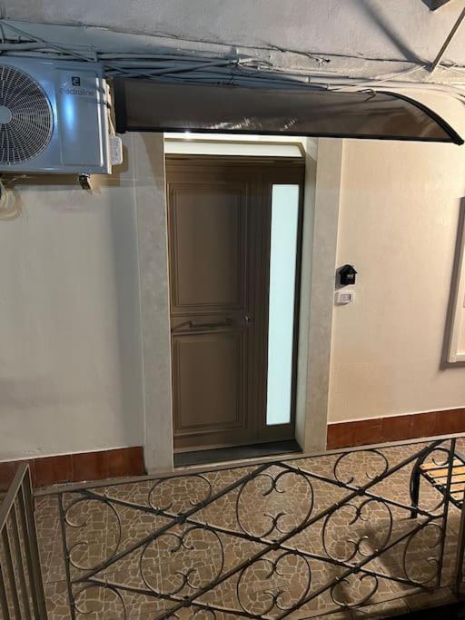 La Dimora Etnea Daire Katanya Dış mekan fotoğraf